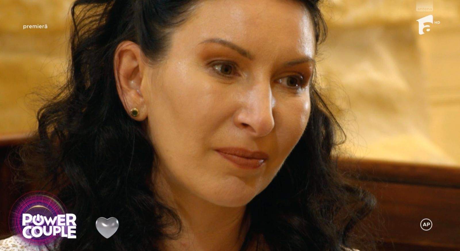 Cătălin Zmărăndescu, mărturisiri emoționante în fața soției sale, Luiza. Ce regretă concurentul de la Power Couple: „Mă simt cumva vinovat”