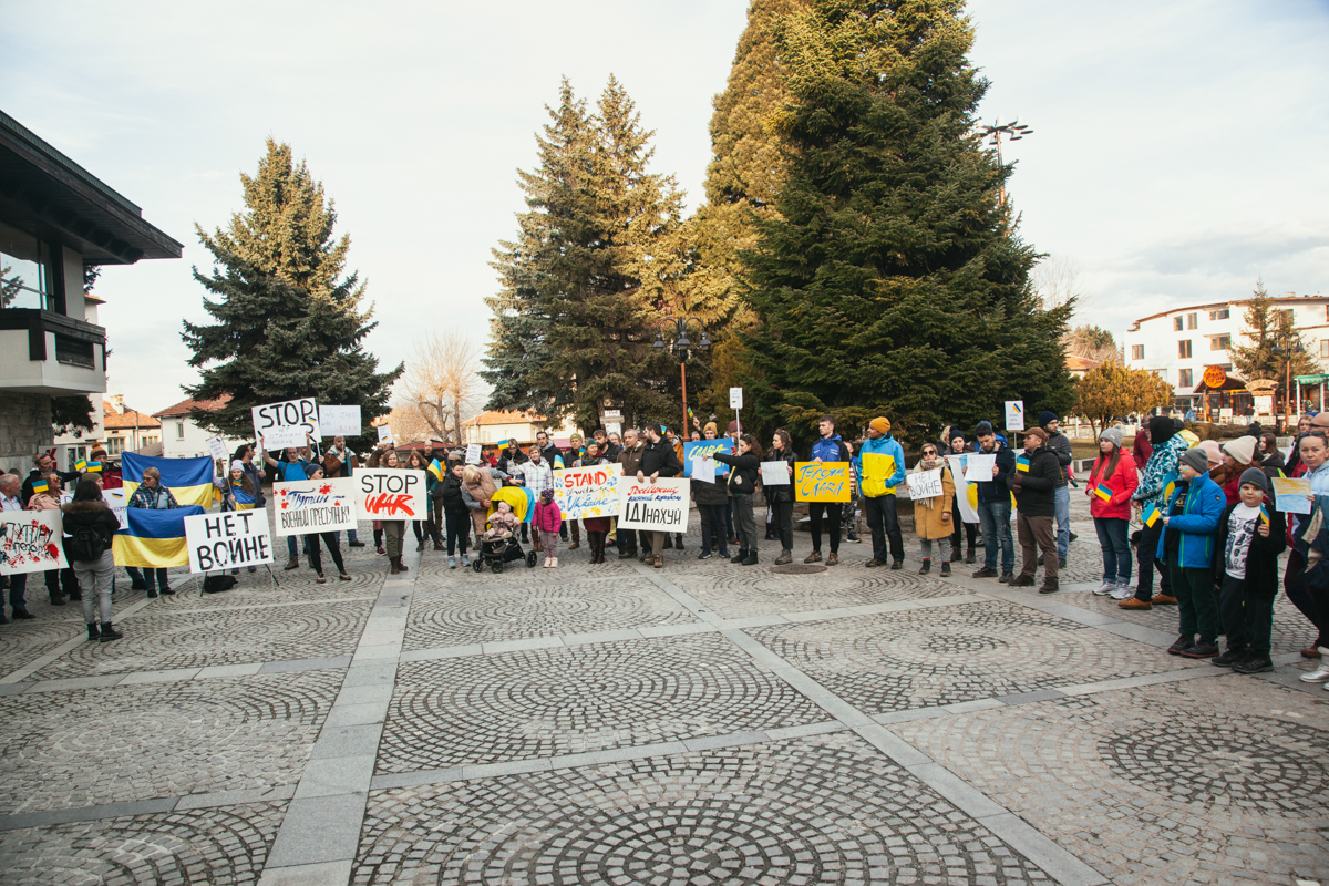 Activistă din Rusia, voluntar pentru ucrainenii ajunși în Bulgaria: „Uneori, credeam că ruşii ar prefera să mănânce scoarţă de copac decât să se revolte”