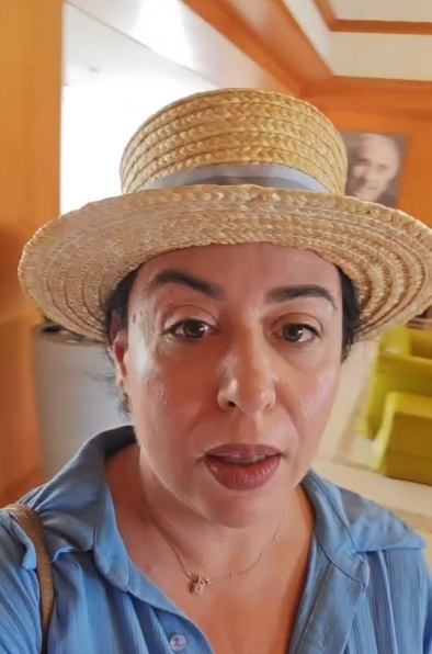 Ce a pățit Oana Roman după ce a plătit mii de euro pe o vacanță în Grecia: „Aveți mare grijă când alegeți! Am luat țeapă”