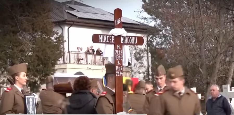 Mircea Diaconu a fost înmormântat cu onoruri militare, la Săftica. Emil Constantinescu, discurs în memoria regretatului actor