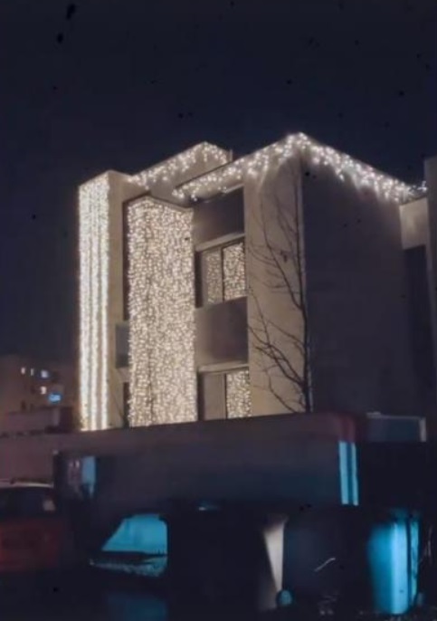 Imagini cu casa în care locuiește Liviu Vârciu cu familia lui. Vila de lux e dotată cu buncăr, dar și cu o sală de cinema cu 8 locuri