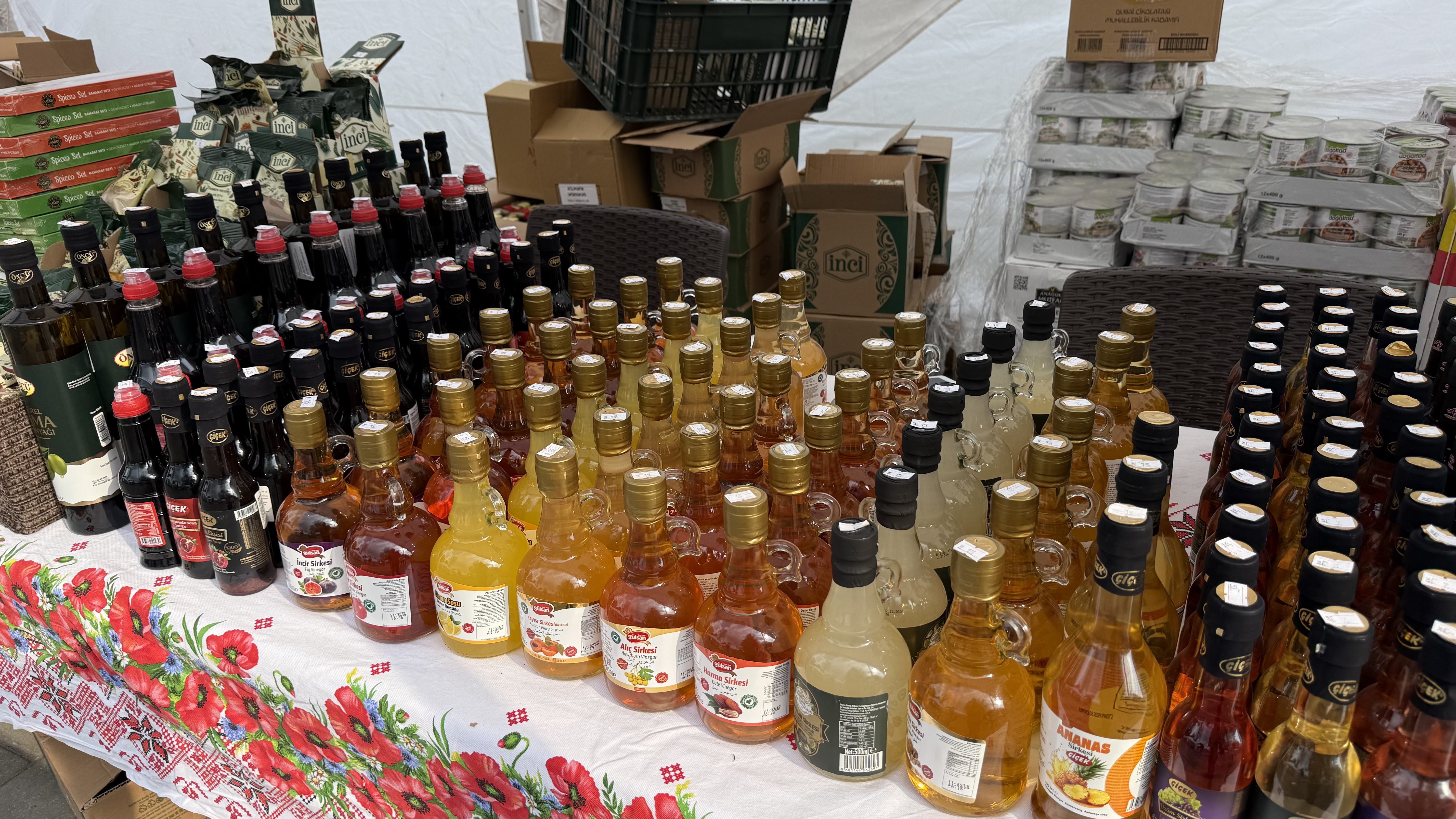 Cât costă șuberekul și kebabul la Festivalul Turcesc de la Arena Națională. Baclavaua e la mare căutare