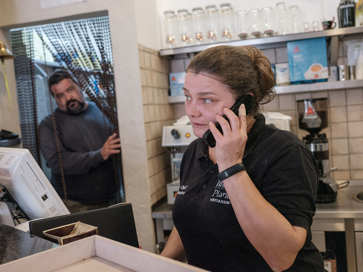 Cum arată ieșirea din izolare pentru românii din diaspora. O patroană din Portugalia și-a redeschis restaurantul după șase săptămâni: „Cât să-mi plătesc datoriile”