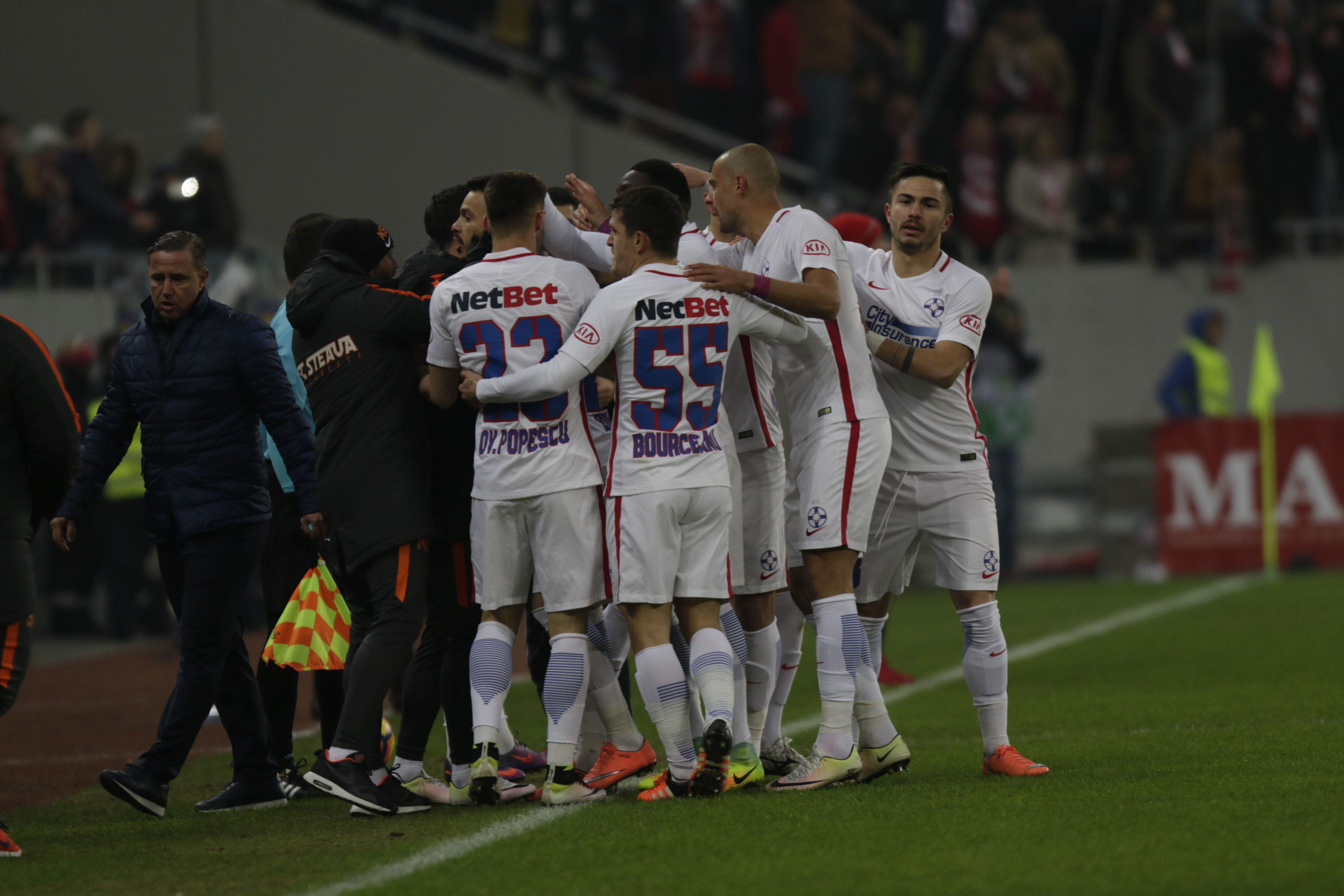 Dinamo - Steaua 3-1. Nemec i-a făcut pe Niță și pe Tamaș să pară Stan și Bran | LIVEBLOG și GALERIE FOTO