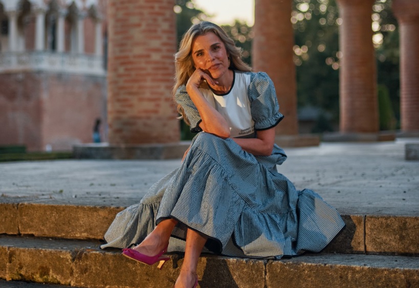 Mesajele apărute pe contul de Instagram al Cristelei Georgescu după victoria soțului ei în primul tur al alegerilor prezidențiale: „România s-a trezit”