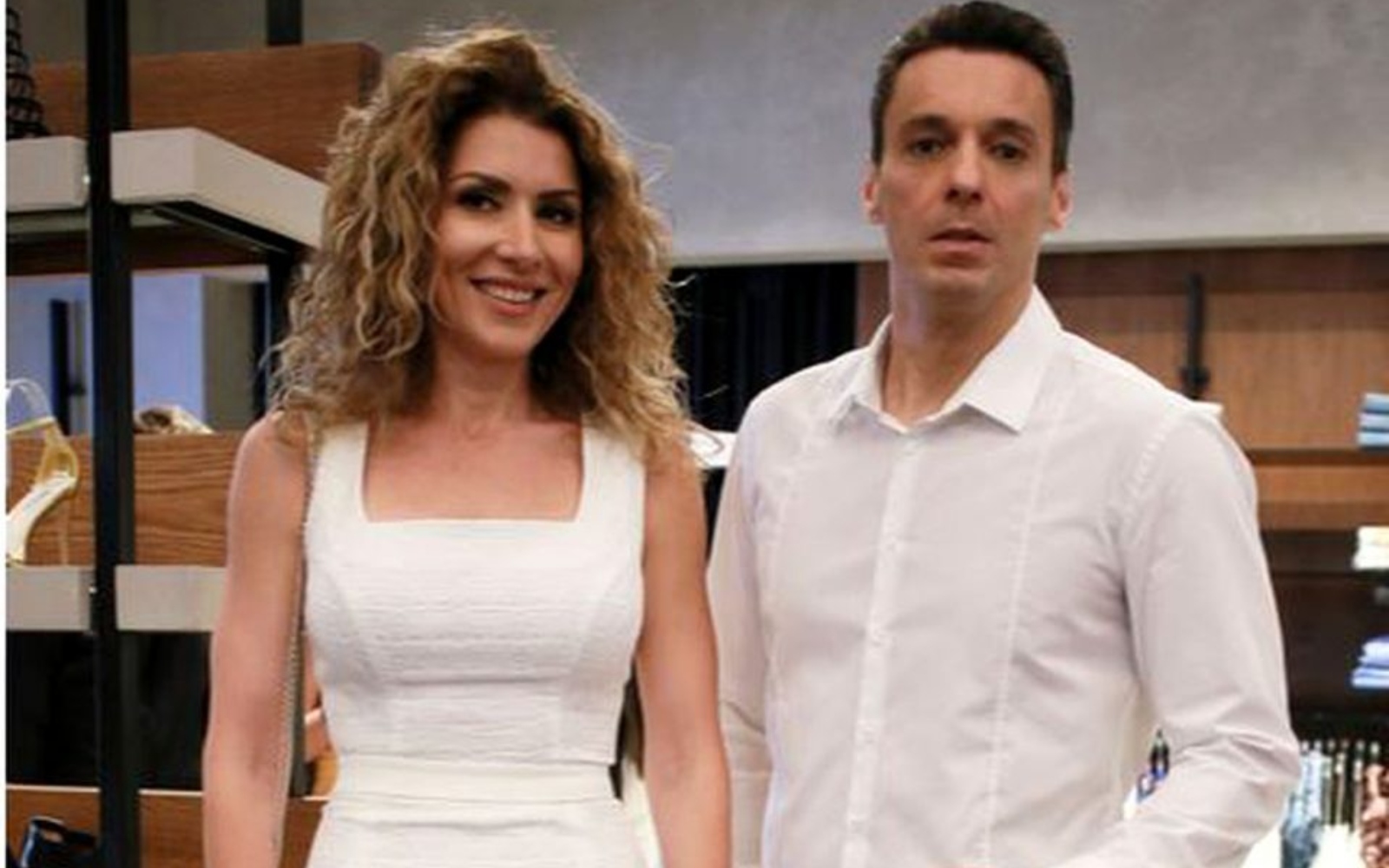 Motivul pentru care Carmen Brumă refuză să se afișeze cu Mircea Badea și să vorbească despre el. Formează un cuplu de 25 de ani