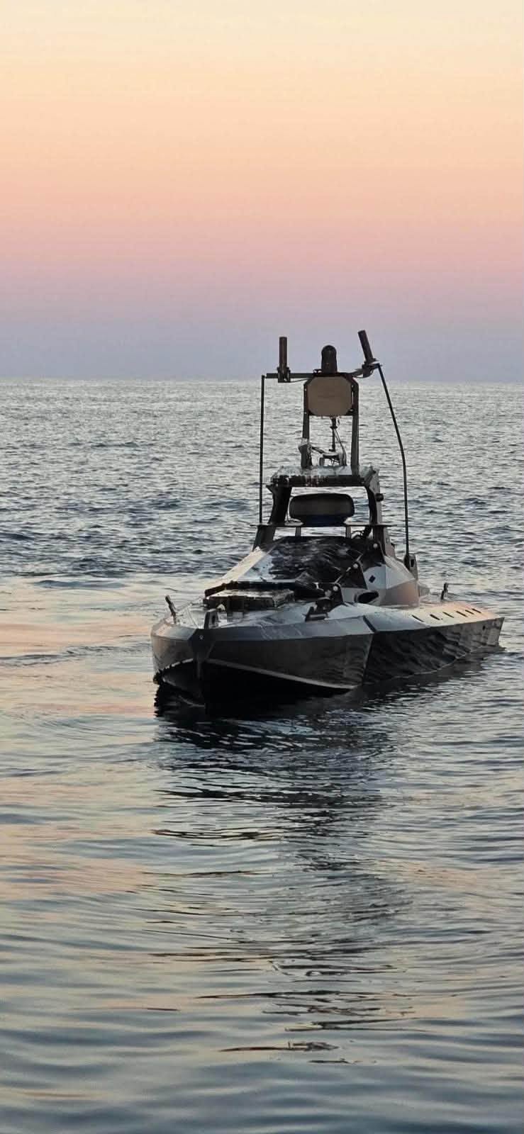O dronă marină a fost distrusă de un F-16 lângă platforma Neptun Deep din Marea Neagră. Radu Miruță, ministrul Apărării: „Avea explozibil"