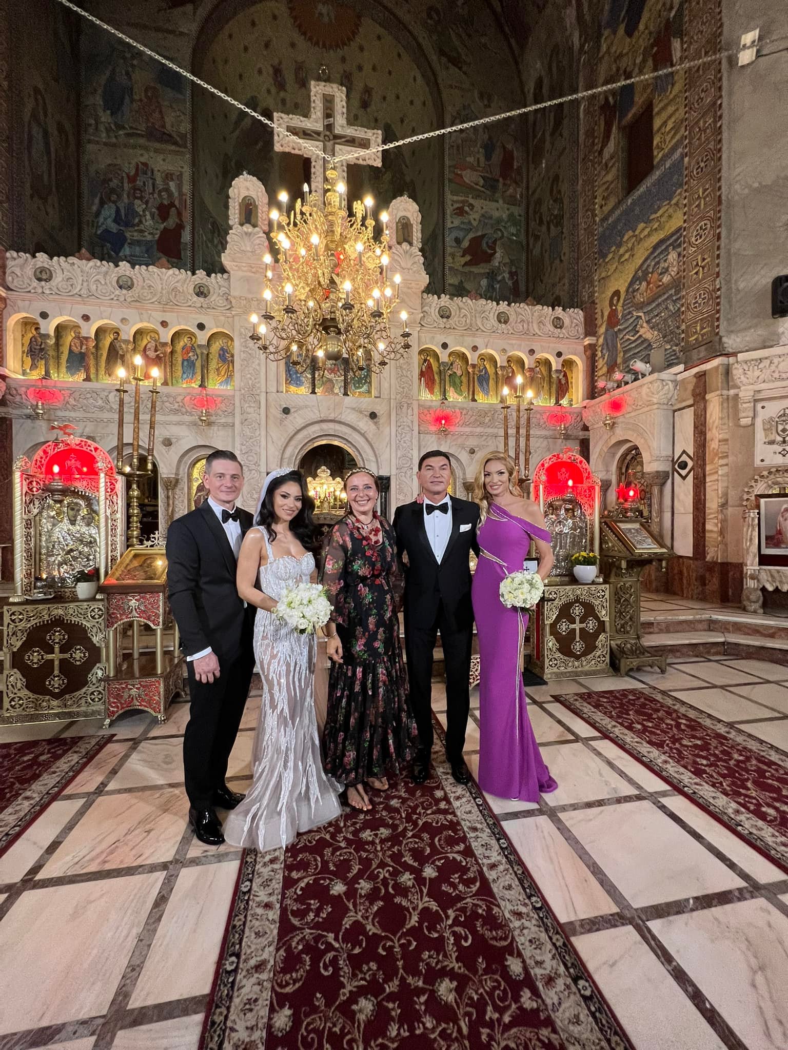 Prezentatoarea Nasrin Ameri s-a căsătorit religios. Nașii Valentina Pelinel și Cristi Borcea au atras atenția tuturor