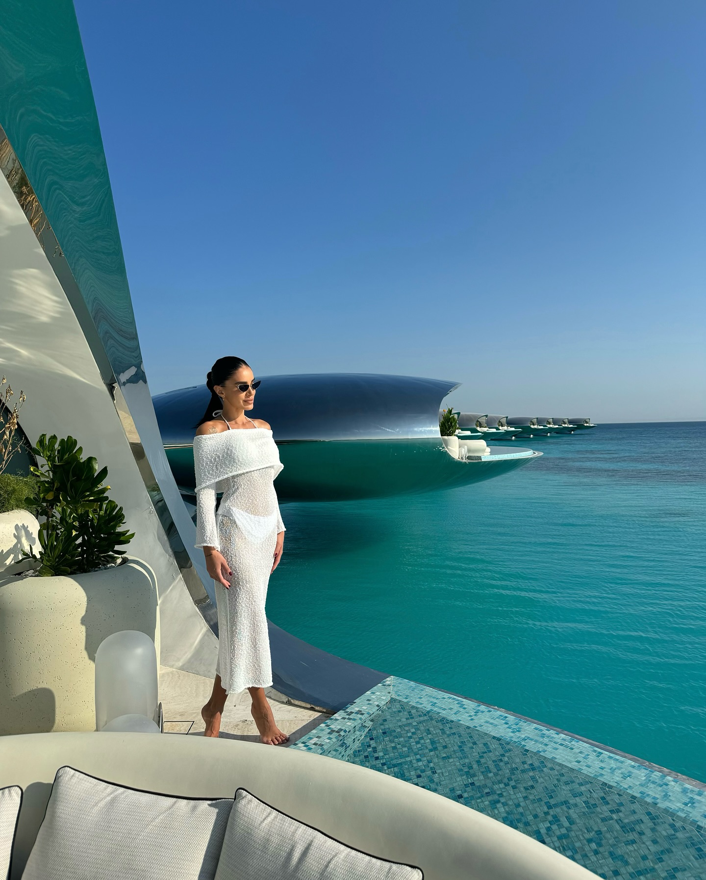 Cât costă o noapte de cazare în resortul de lux din Arabia Saudită unde e Adelina Pestrițu. Fanii au reacționat: „Cred că e de pe altă planetă”