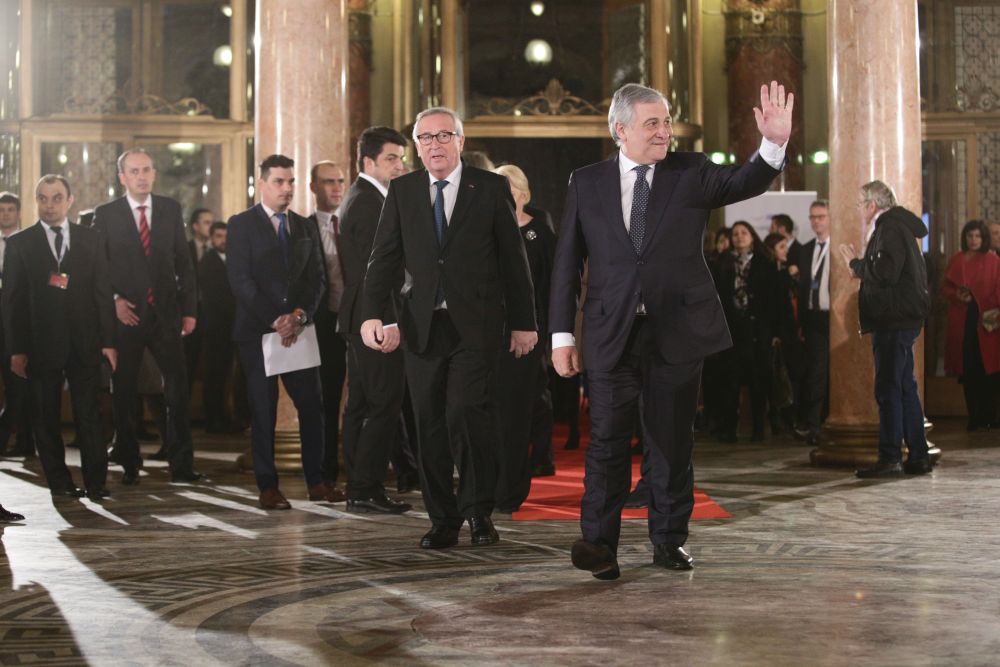VIDEO România preia președinția Consiliului UE. Iohannis: „Mai multă unitate și coeziune - aceasta este calea pe care o propunem pentru următoarele șase luni”