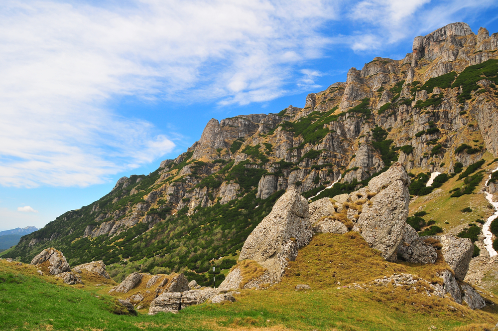 Traseu în munții Bucegi -  Cheile Zănoagei, Lacul Scropoasa, Cascada 7 Izvoare