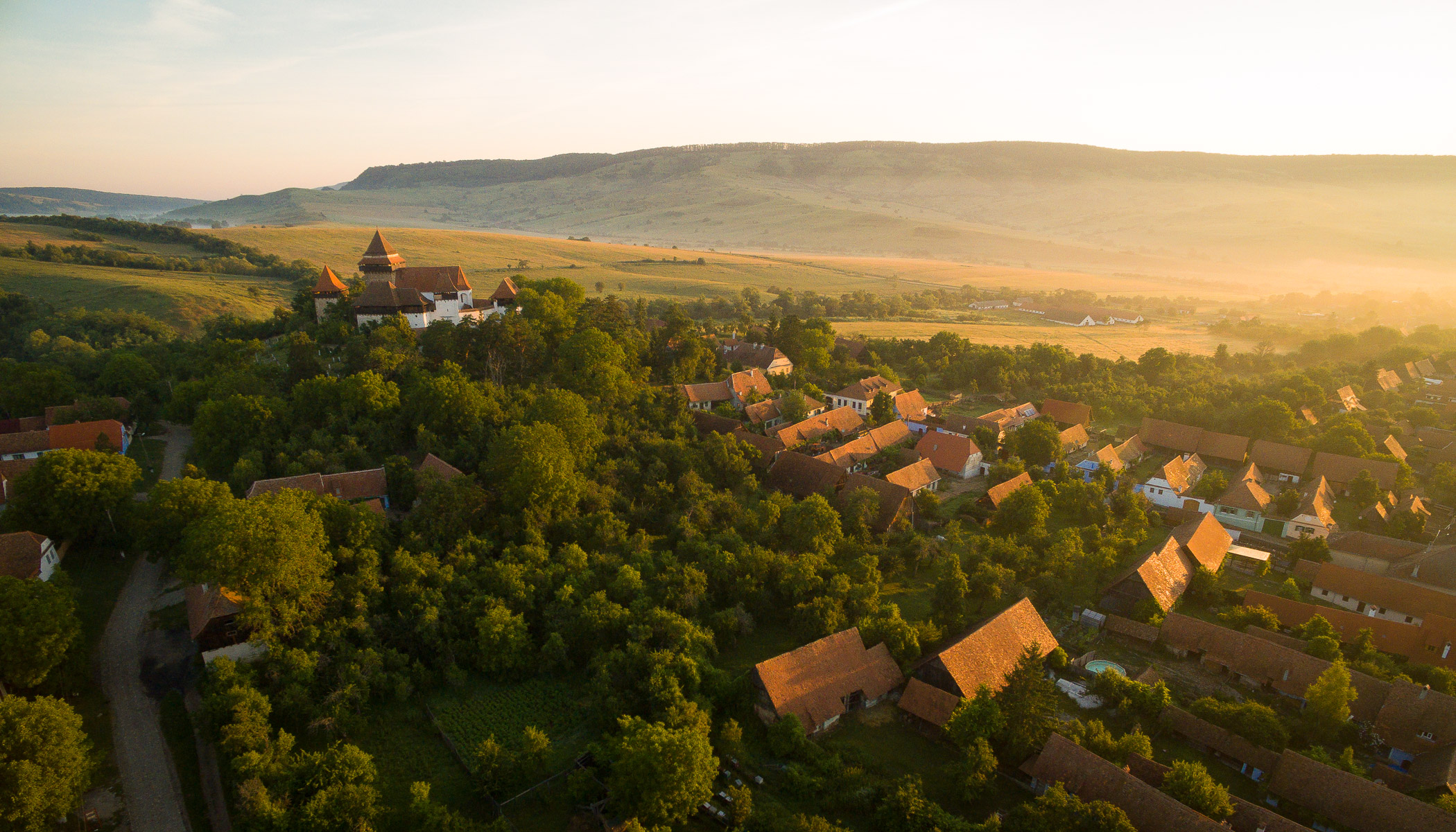 Casa prințului Charles din Viscri poate fi vizitată de turiștii care ajung în sat