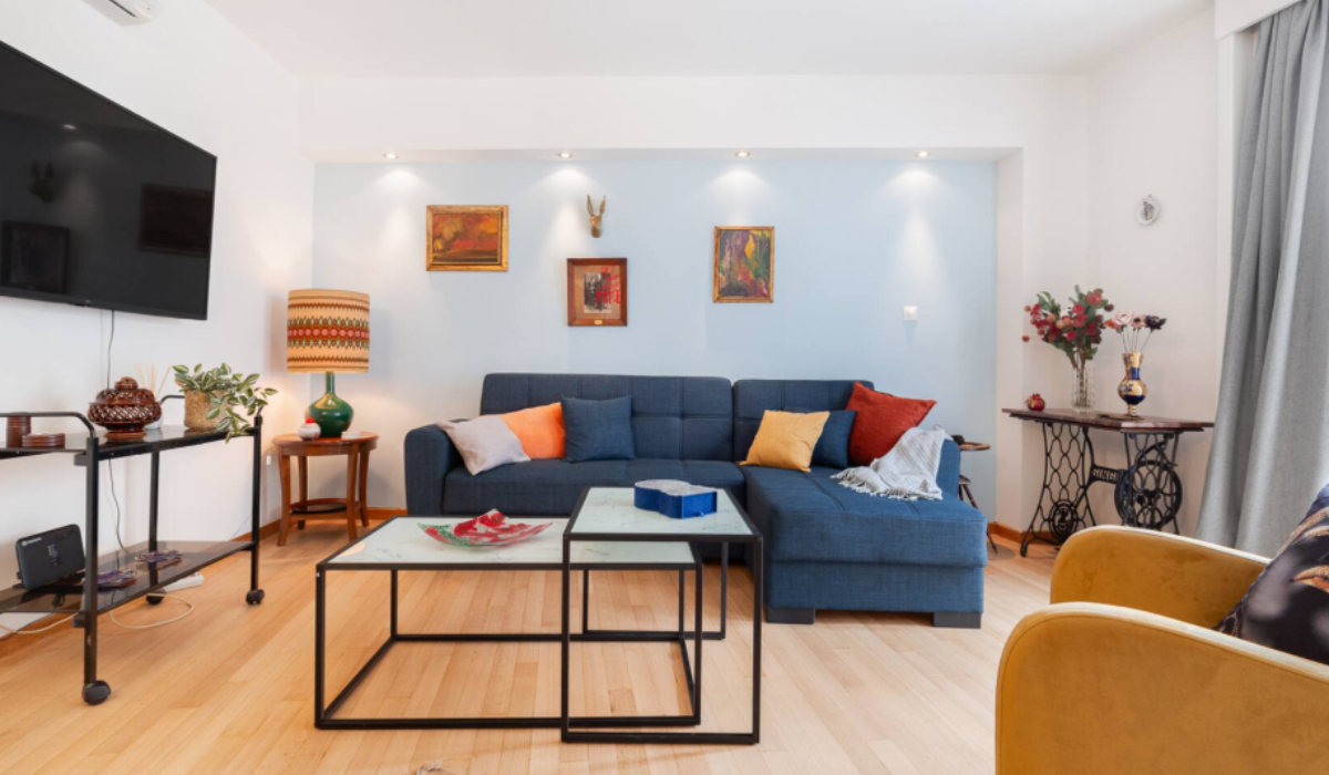 Cum arăta apartamentul închiriat prin Airbnb, din clădirea care s-a prăbușit după o explozie, în Atena