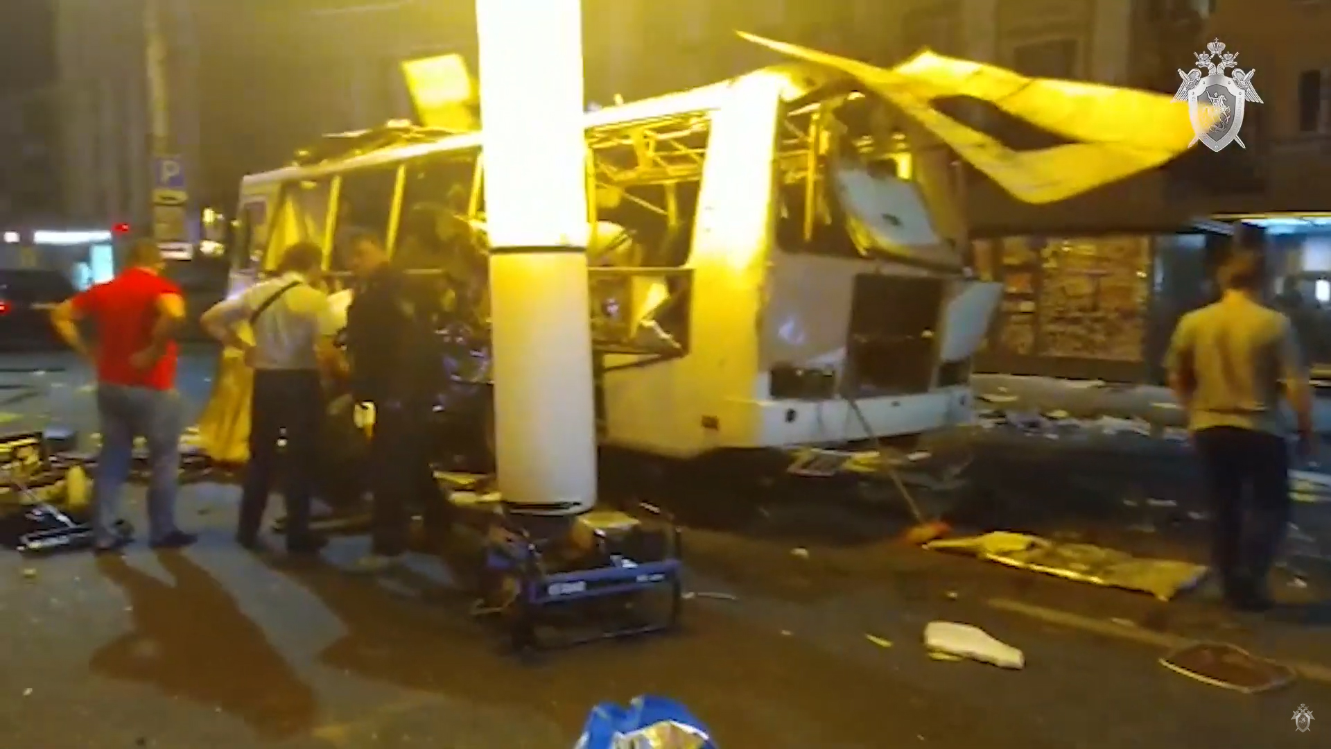 Un autobuz cu călători a explodat în stație, în Rusia. Doi oameni au murit