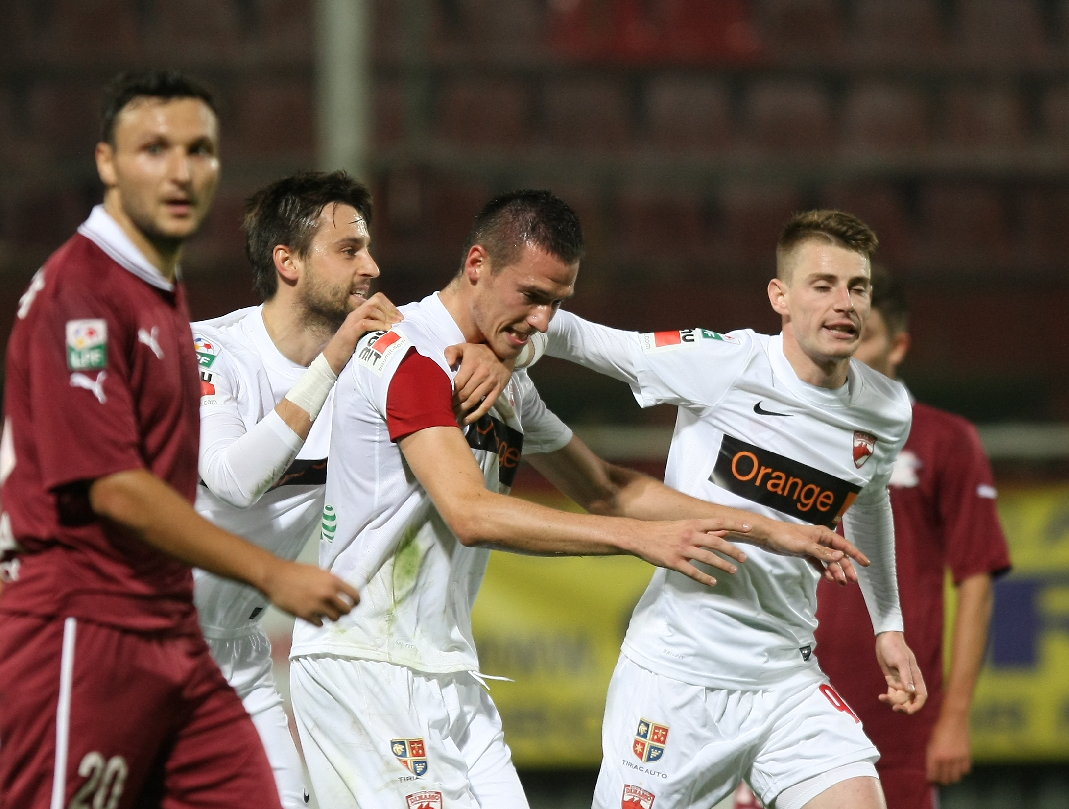 FOTO & VIDEO/ Liga I: Rapid-Dinamo 0-3, în derby-ul insolvenţei