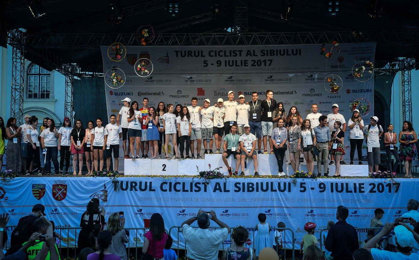 Columbianul Egan Bernal Gomez a câștigat Turul Sibiului. Eduard Grosu, învingător în ultima etapă. Accident cu un antemergător