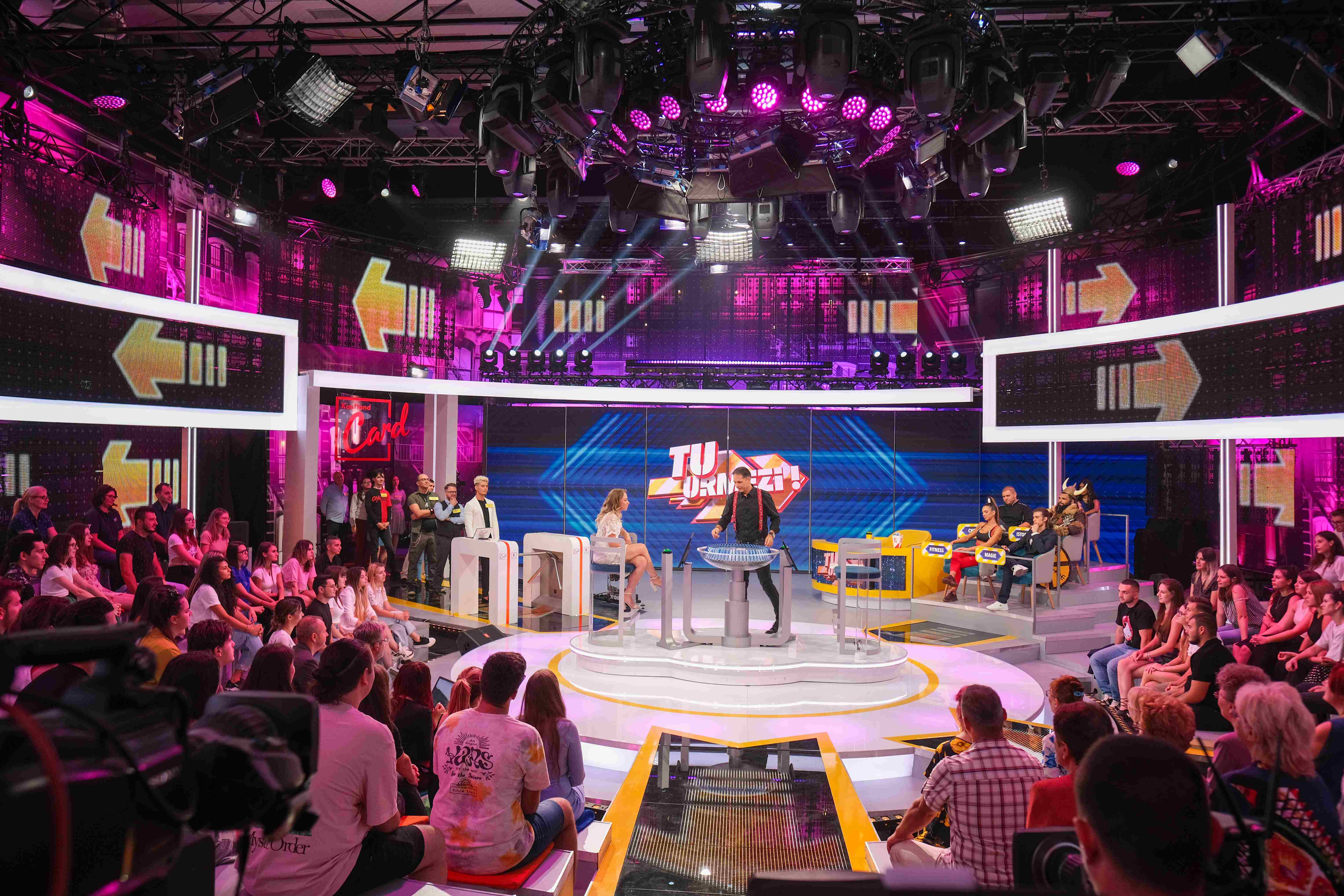 Au început filmările pentru „Tu urmezi!”, show-ul de la Kanal D. Primele imagini din platoul emisiunii