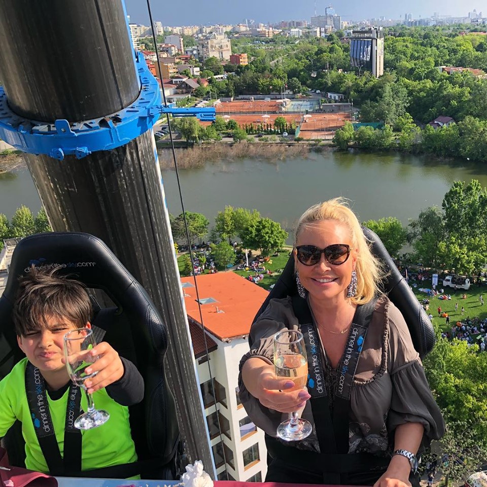 Ce surpriză i-a făcut Vica Blochina băiețelului ei. "Te iubesc de nu pot să descriu în cuvinte" | FOTO