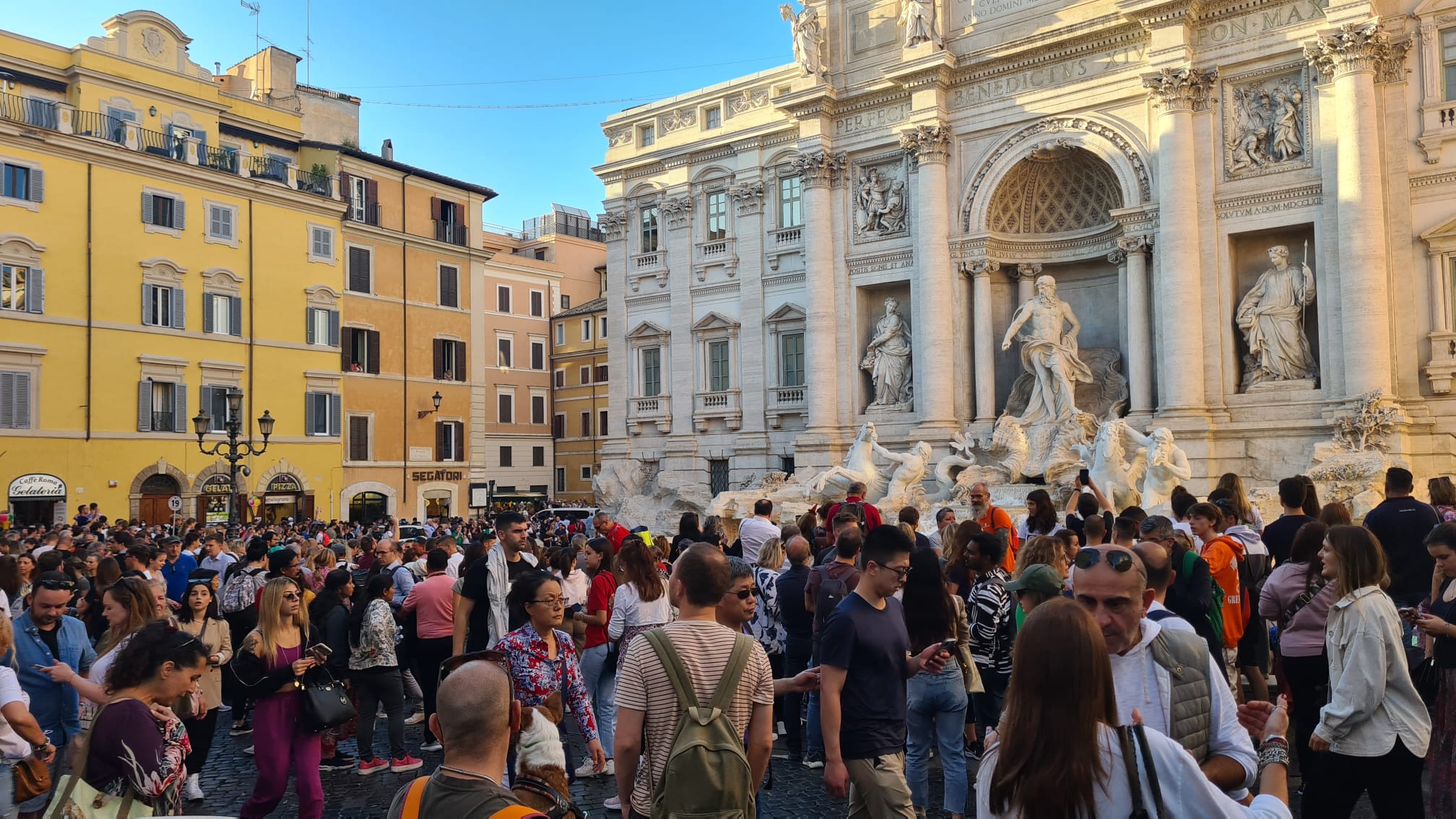 REPORTAJ. Roma și-a regăsit turiștii, după o luptă lungă cu pandemia de Covid-19