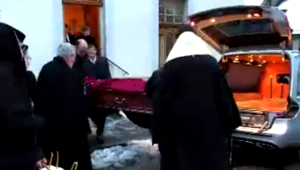 Primele imagini ale sicriului cu trupul Regelui Mihai. Va fi depus la Biserica Ortodoxă din Lausanne