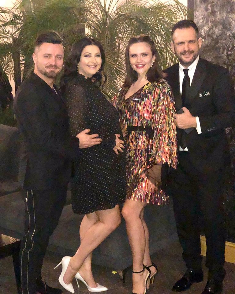 Gabriela Cristea și Cristina Șișcanu au petrecut împreună noaptea dintre ani. Super sexy în ținutele alese | FOTO