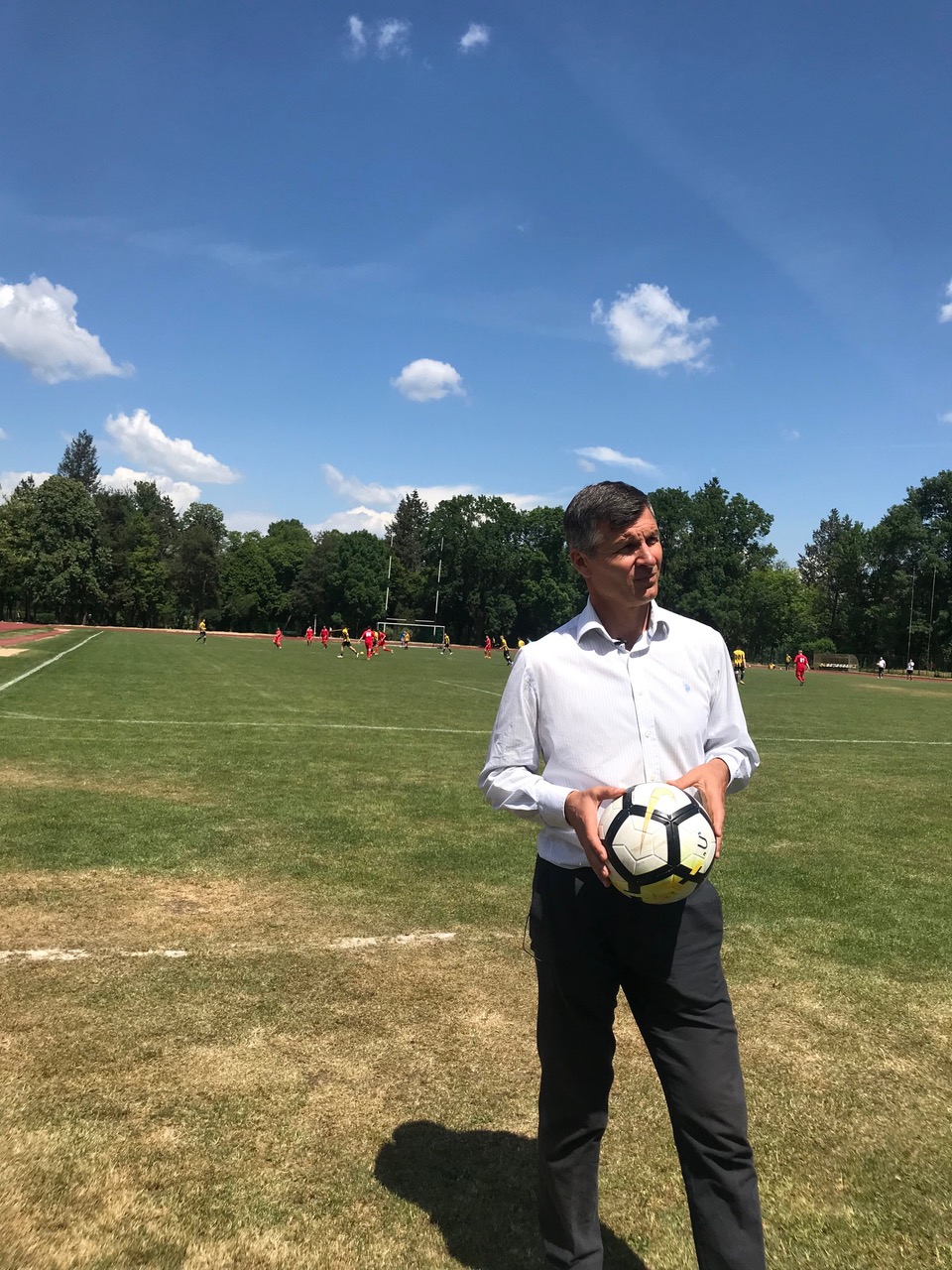 Amintirile lui Ovidiu Sabău înainte de meciul demonstrativ ”Generația de Aur” - Legendele Barcelonei: ”Jucam fotbal cu cutia de pateu”