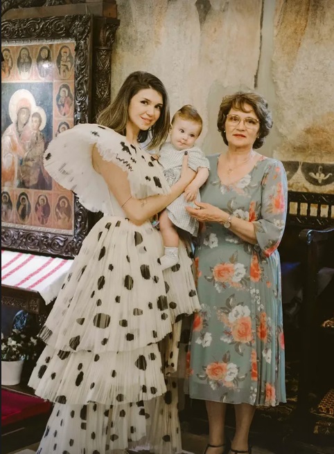 Imagini rare cu soacra lui Vladimir Drăghia. Cum arată Elena, mama lui Alice Cavaleru, care e „cea mai puternică femeie”