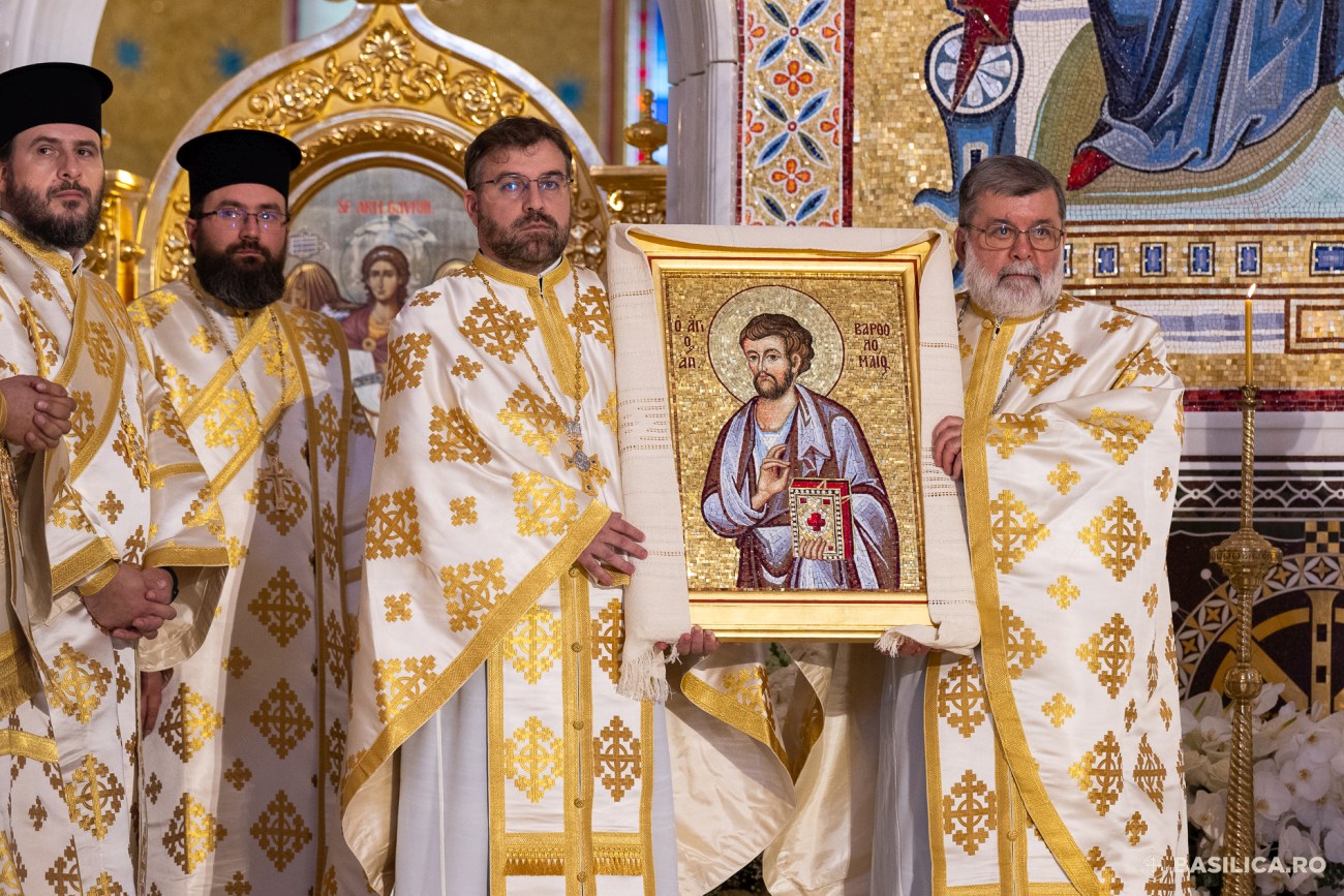 Cum arată Catedrala Mântuirii Neamului în interior. Imagini transmise de Biserica Ortodoxă, pentru că presa a fost interzisă