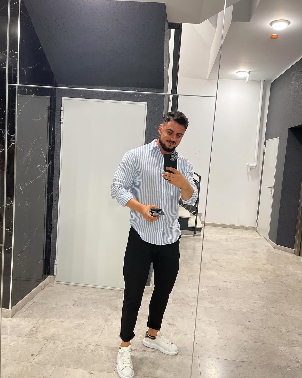 Cine este Iulian Bogdan, ispită la Insula Iubirii 2026. Lucrează la căile ferate din Italia