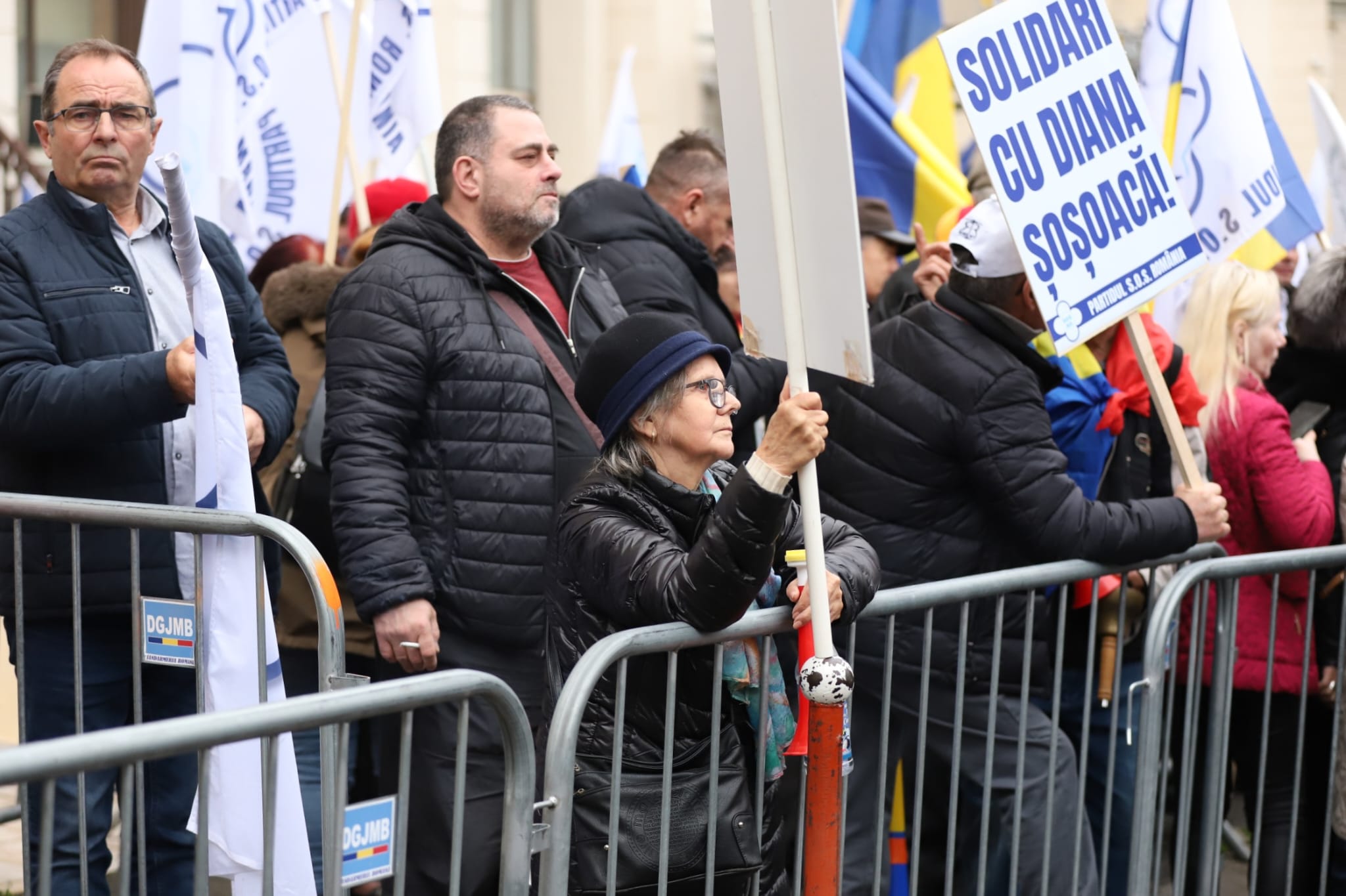 Diana Șoșoacă a fost chemată la Parchetul General ca să își dea acordul pentru o expertiză psihiatrică