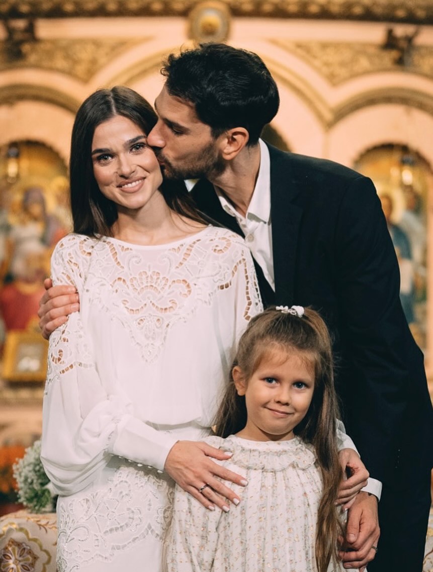 Ce a apărut pe pagina de Instagram a lui Theo Rose la un an de la nunta cu Anghel Damian