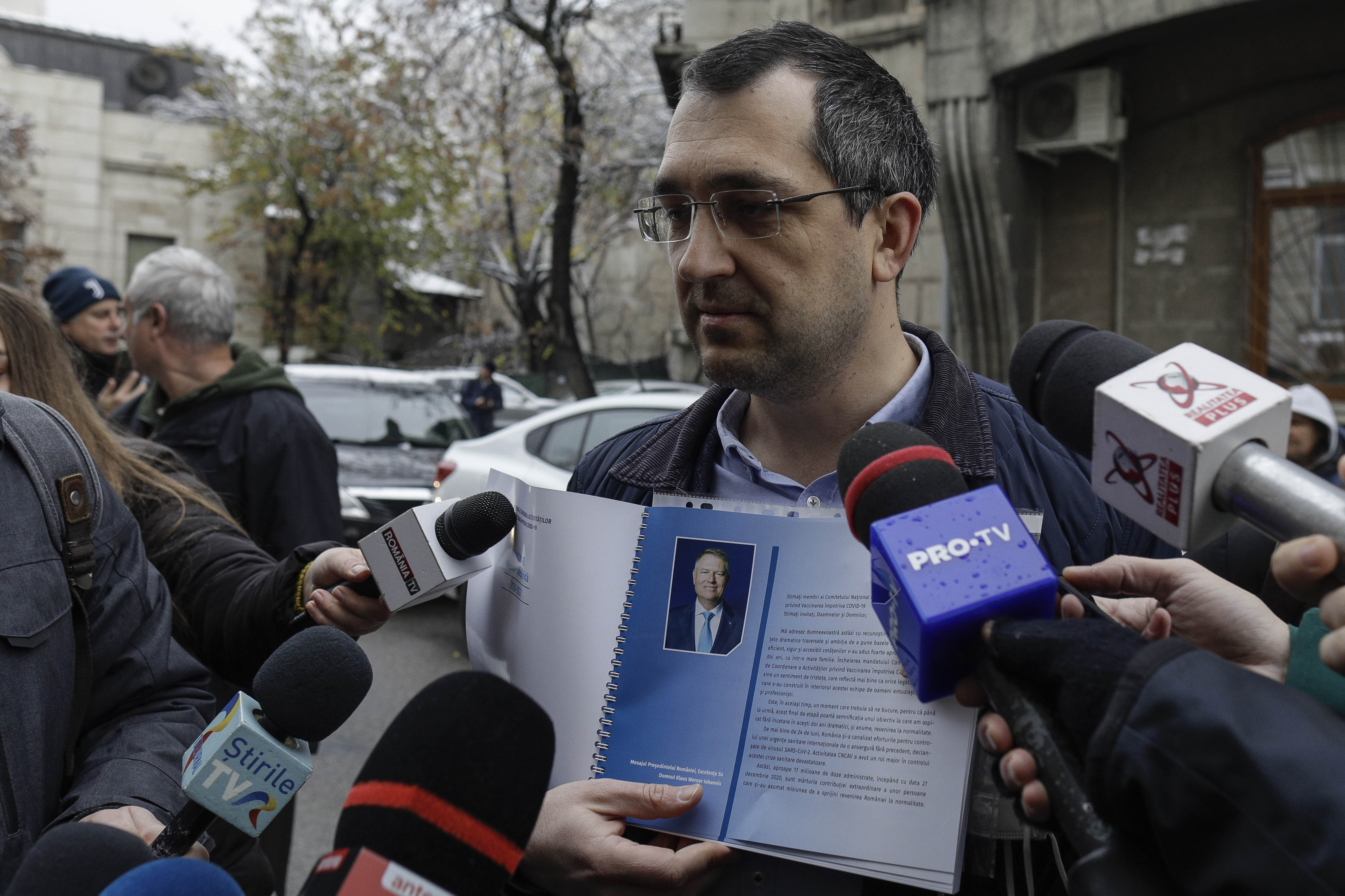 Vlad Voiculescu și Ioana Mihăilă, acuzați oficial în dosarul vaccinurilor anti-COVID. Ce au afirmat foștii miniștri ai Sănătății