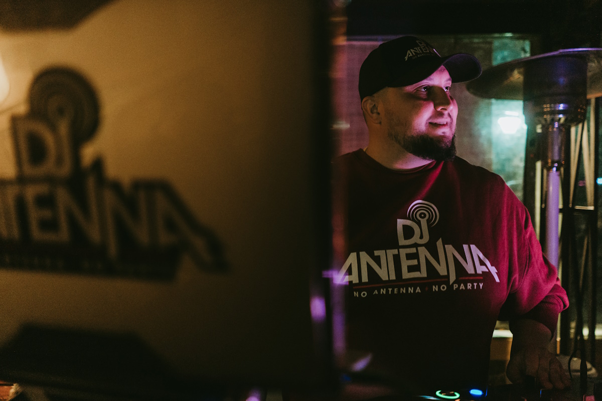 Cea mai tare competiție de DJing, Red Bull Turn It Up, vine în România!