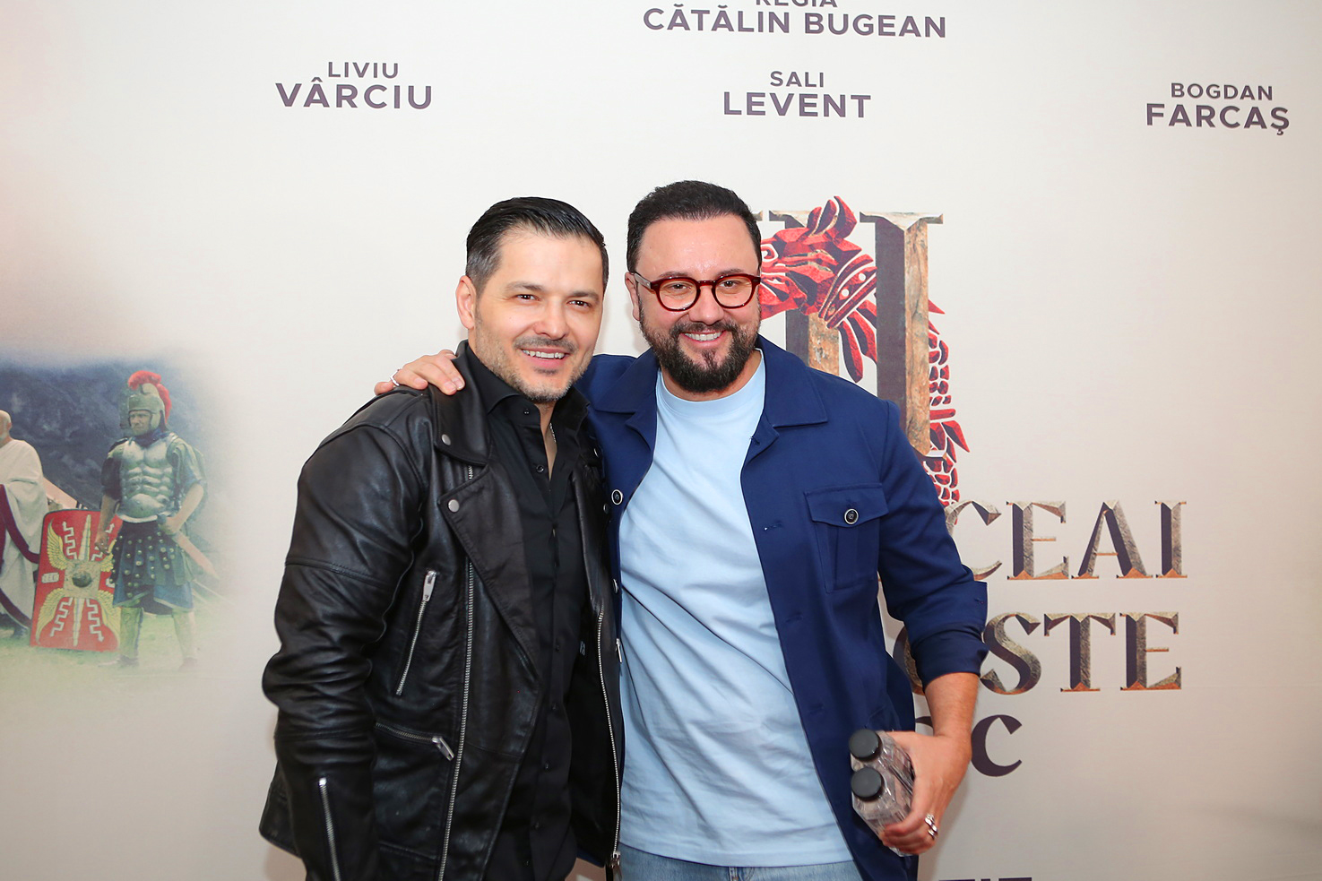Cum a apărut Liviu Vârciu alături de Carmina la premiera noului său film. Tânăra își susține tatăl, după ce a lipsit de la nunta lui cu Anda Călin