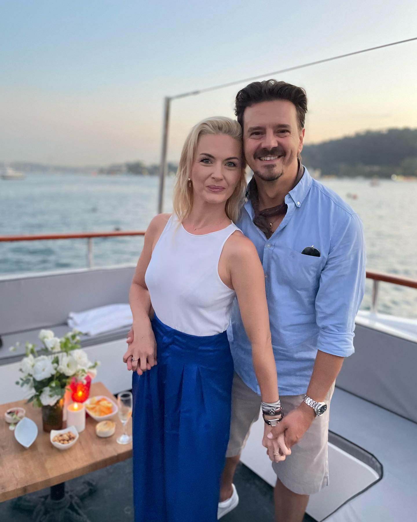 Imagini cu vila în care Elwira și Mihai Petre s-au cazat în Grecia. Cât i-a costat să ajungă în Thassos