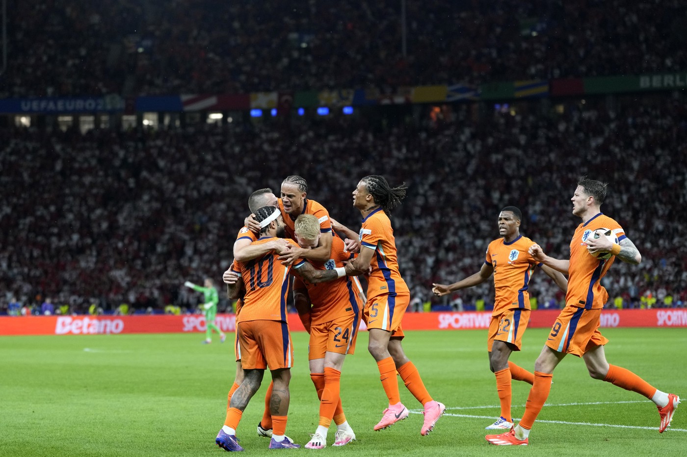 Meciurile de la Euro 2024 de azi, 6 iulie – rezultate și livetext. Anglia s-a calificat în semifinale după un meci dramatic și va înfrunta Olanda