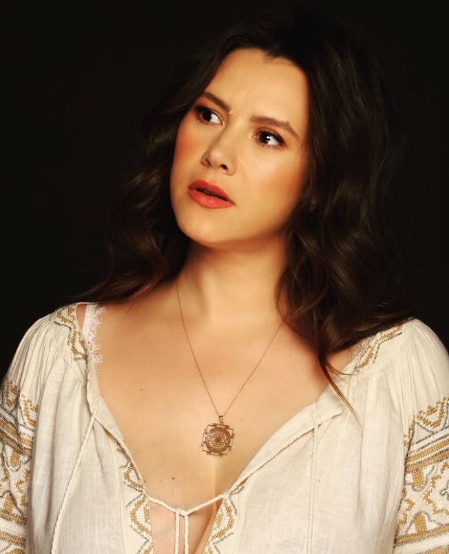 Oksana Ionașcu, primele declarații după ce s-a zvonit că Cezar Ionașcu are amantă și divorțează de ea: „Pierderea nu este sfârșitul, ci începutul”