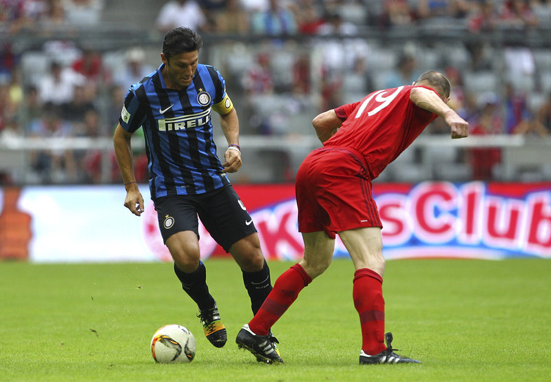 Cristi Chivu a revenit cu succes pe gazon, în demonstrativul Inter Forever - Bayern All Stars / GALERIE FOTO&VIDEO