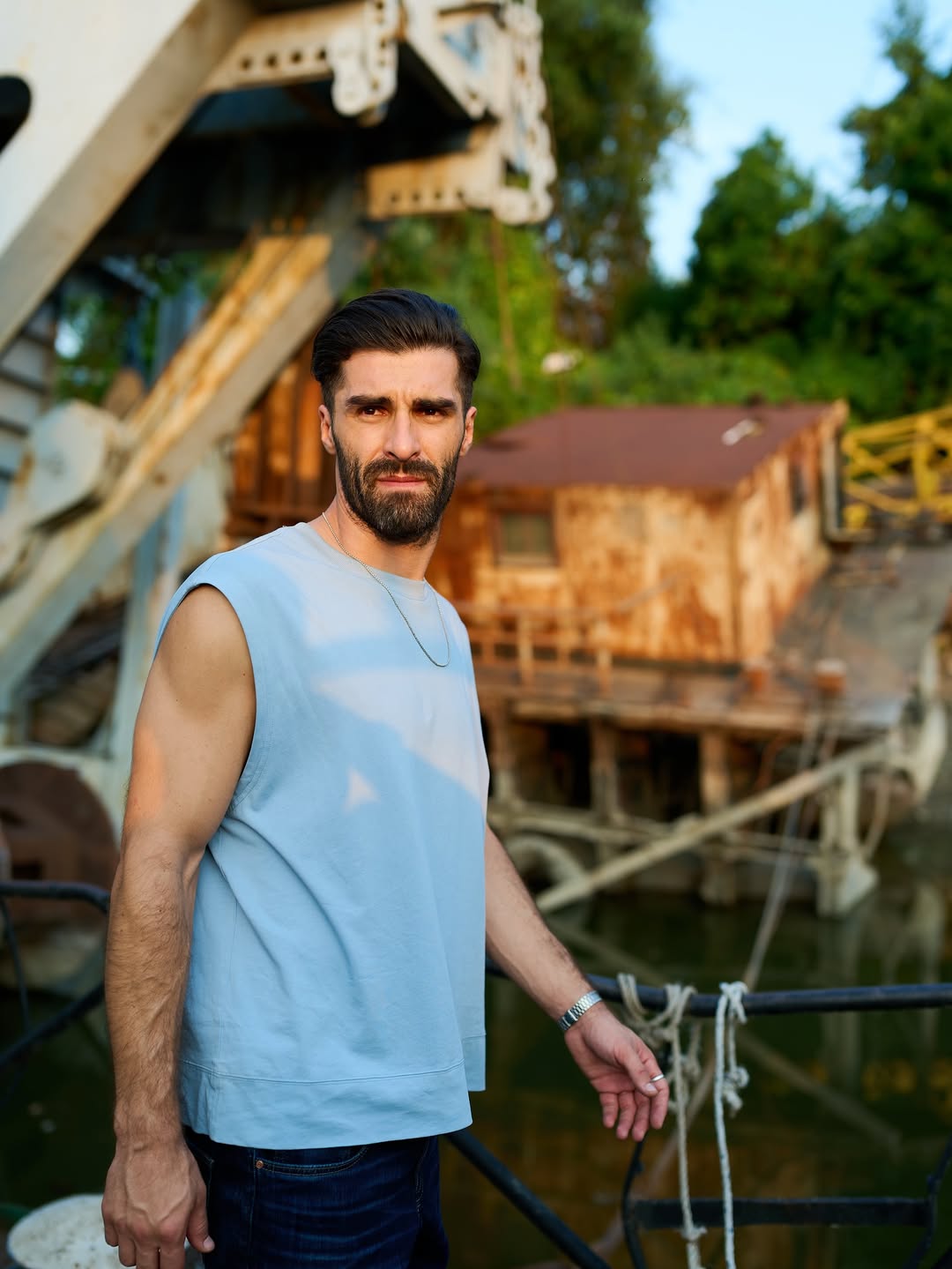 Primul lucru pe care îl face Daniel Nuță dimineața: „Uneori”. Dezvăluiri din viața actorului