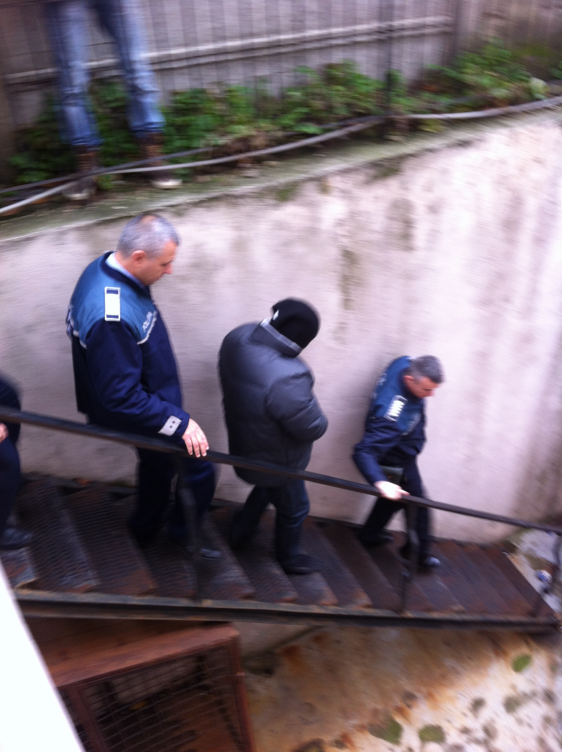 GALERIE FOTO / Presat să admită că l-a jefuit pe Toni Alexe
