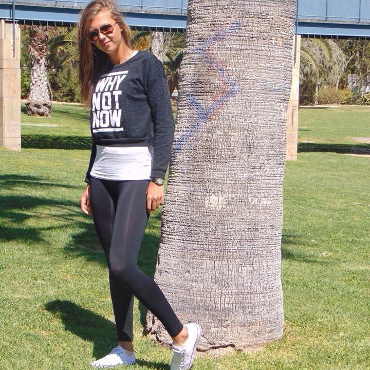 Un mare talent al tenisului tricolor se stinge în Cipru: ”Caut sponsor, pentru a-mi realiza visul!”. Raluca Șerban a intrat pe mâna antrenorului care l-a făcut mare pe Baghdatis. Sportiva este valoroasă, dar și frumoasă / GALERIE FOTO