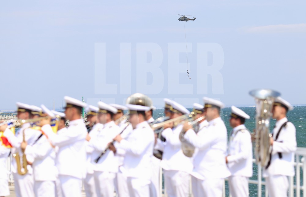 UPDATE. LIVE VIDEO. Evenimente organizate de Ziua Marinei 2017. Exercițiu demonstrativ cu 3.000 de militari. Ce se întâmplă la Constanța / FOTO&VIDEO