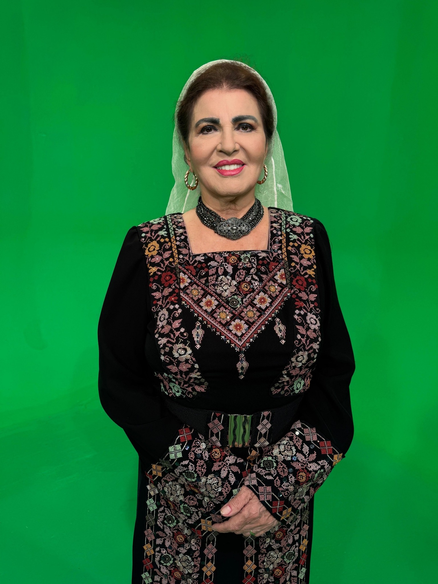 Irina Loghin, schimbare radicală de look. Cum arată cântăreața după ce s-a tuns scurt