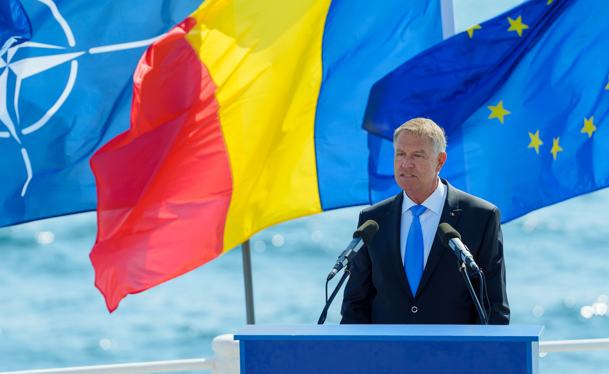 Klaus Iohannis, de Ziua Marinei: „Chiar dacă trăim vremuri marcate de multiple provocări de securitate, România este astăzi o ţară sigură şi stabilă”