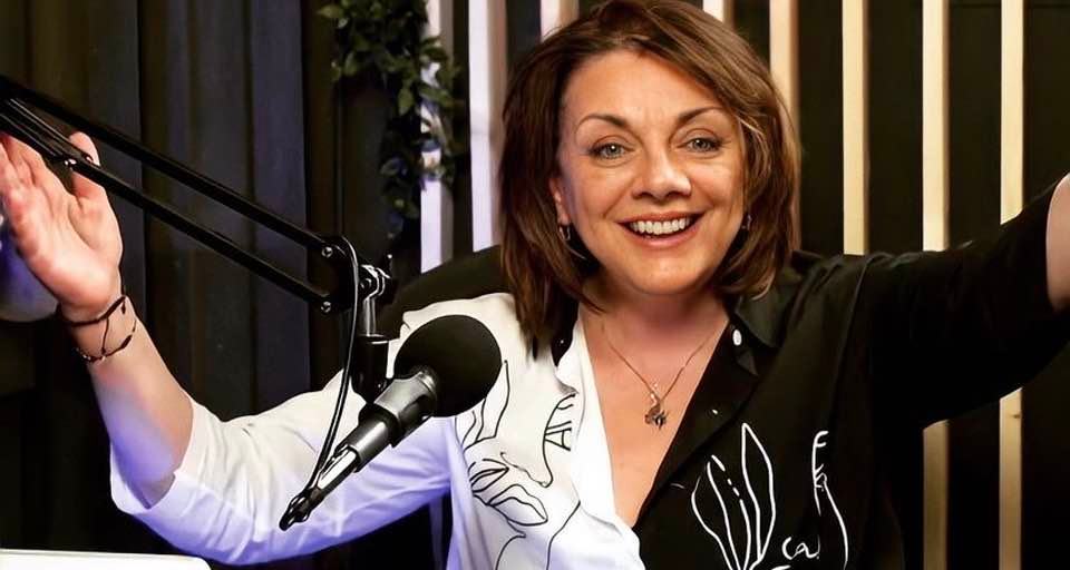 Obiceiul care i-a rămas actriței Carmen Tănase din facultate: „Nu pentru că sunt indiscretă”