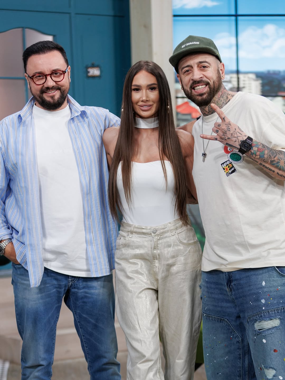 Alături de ce artistă apare CRBL în timp ce fanii spun că s-a despărțit de Olga Guțanu: „Nu pierde timpul”