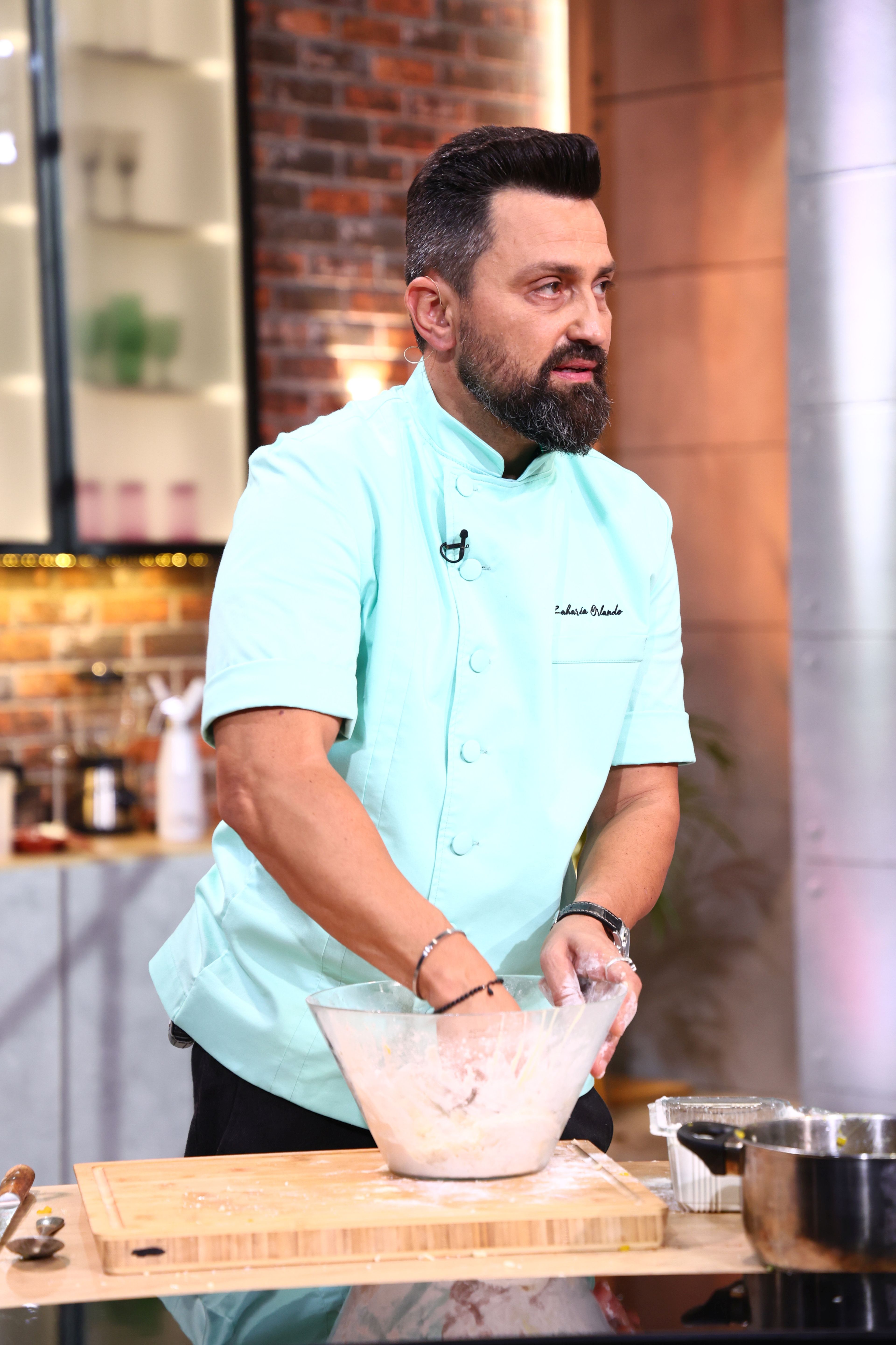 „Chefi la cuțite” 9 martie 2026. Chef Richard oferă primul cuțit de aur al sezonului 17