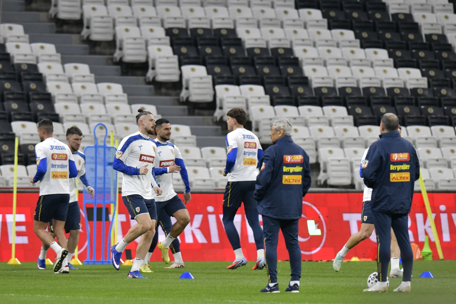 Turcia învinge la limită România în barajul pentru Campionatul Mondial 2026. „Ne-am pierdut busola pe final”