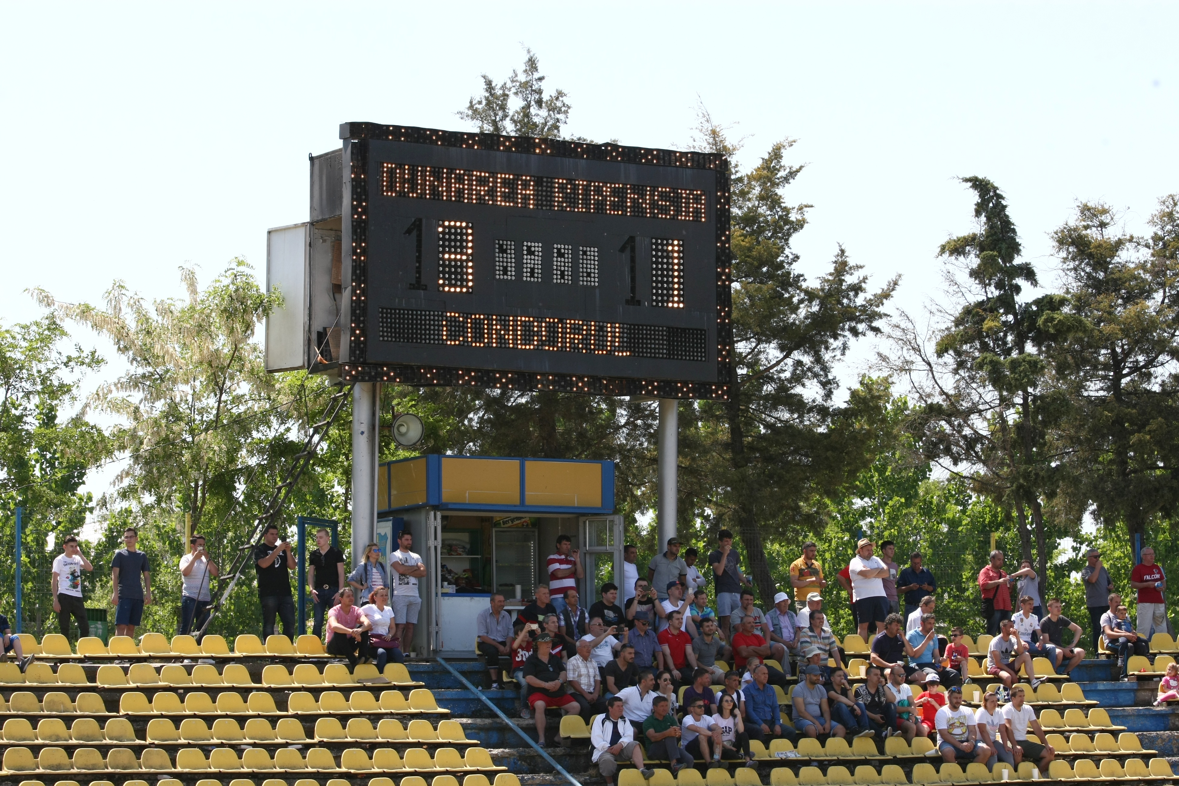 Liga 2 la fotbal, etapa 33. Dunărea Călărași a promovat matematic în Liga 1. Chindia a remizat la Mioveni. Clasament