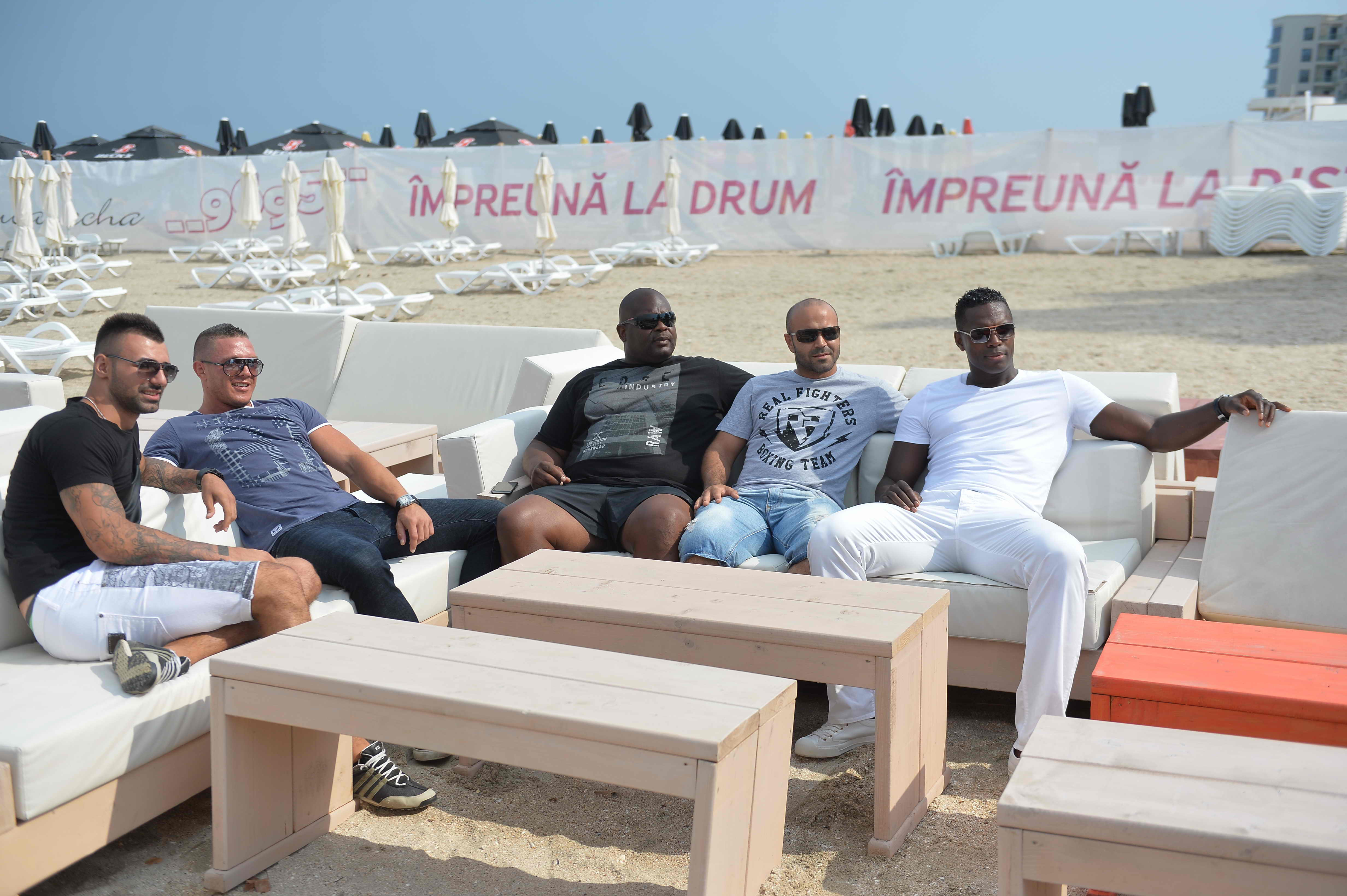 Luptătorii de la Superkombat Mamaia au trecut cu bine de proba cântarului / GALERIE FOTO